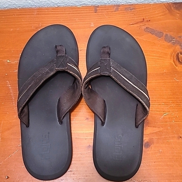 FLOJOS MEN'S THONG FLIP FLOP SLIP ON DARK BROWN LEATHER SANDAL SIZE 10 - Picture 3 of 7